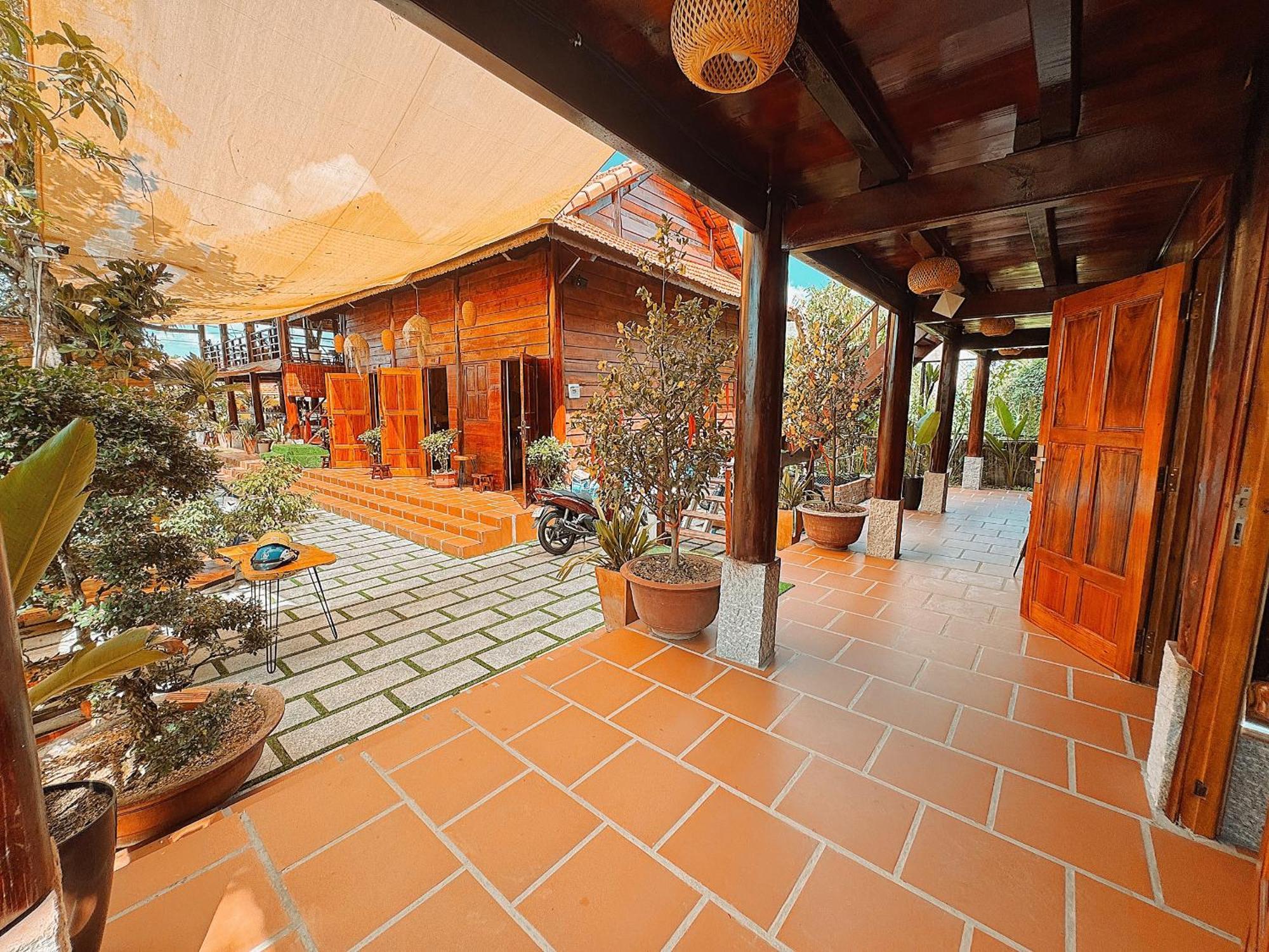 Kara Homestay & Cafe Кантхо Екстер'єр фото
