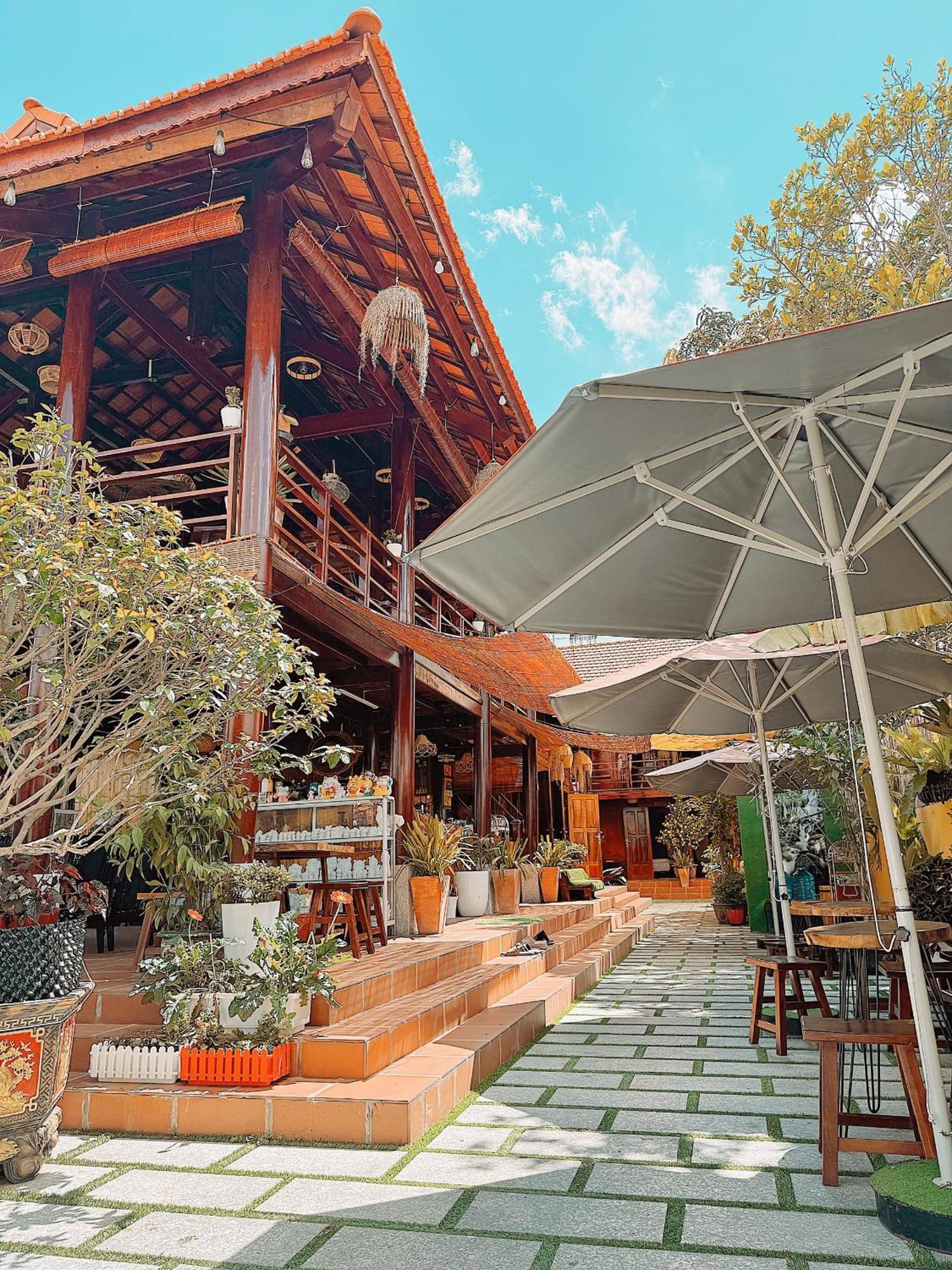 Kara Homestay & Cafe Кантхо Екстер'єр фото
